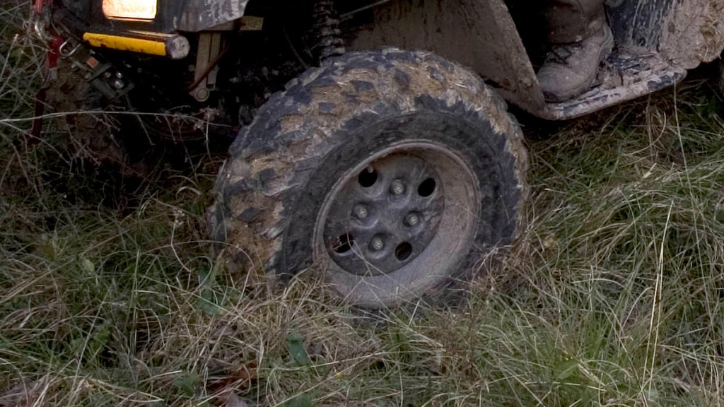 Father, daughter killed in northeast Minnesota ATV crash, sheriff says — WCCO — Gopher, Estero Sports news