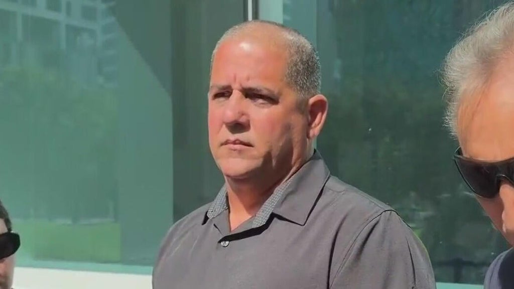 Tugboat captain involved in deadly 2025 Biscayne Bay sailboat crash sentenced to 18 months in prison — CBS Miami, Estero Business news