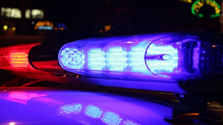 Man accidentally shoots himself after fight breaks out at party on west side, police say — KENS 5 (San Antonio), Estero Community news